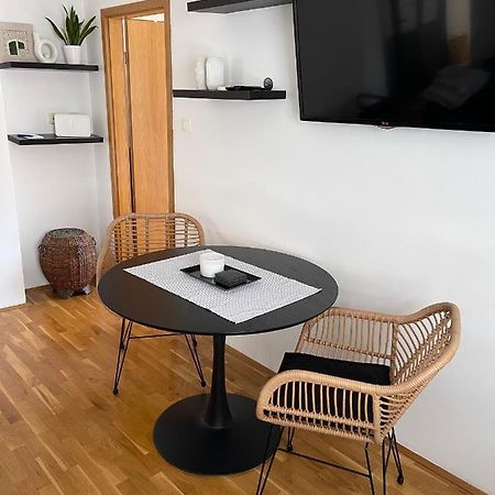 The Back Flat Apartamento Split Exterior foto