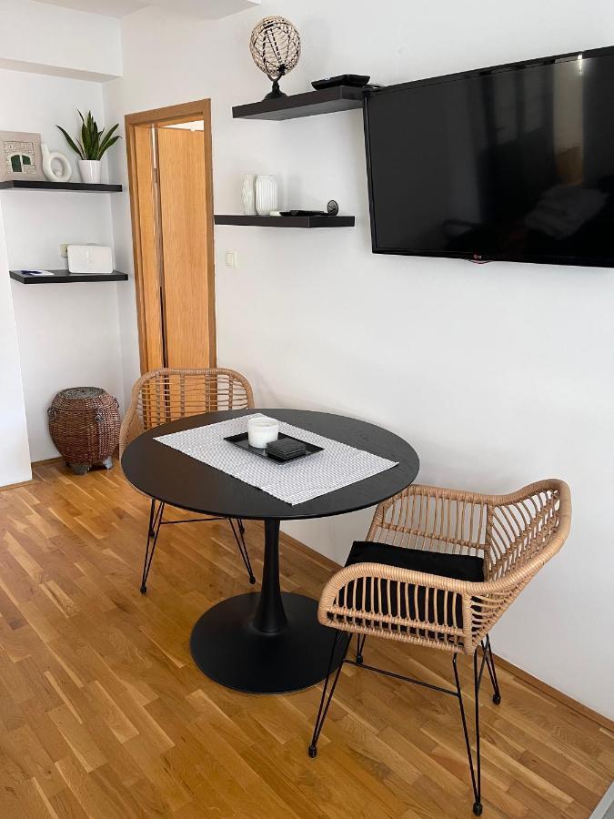 The Back Flat Apartamento Split Exterior foto